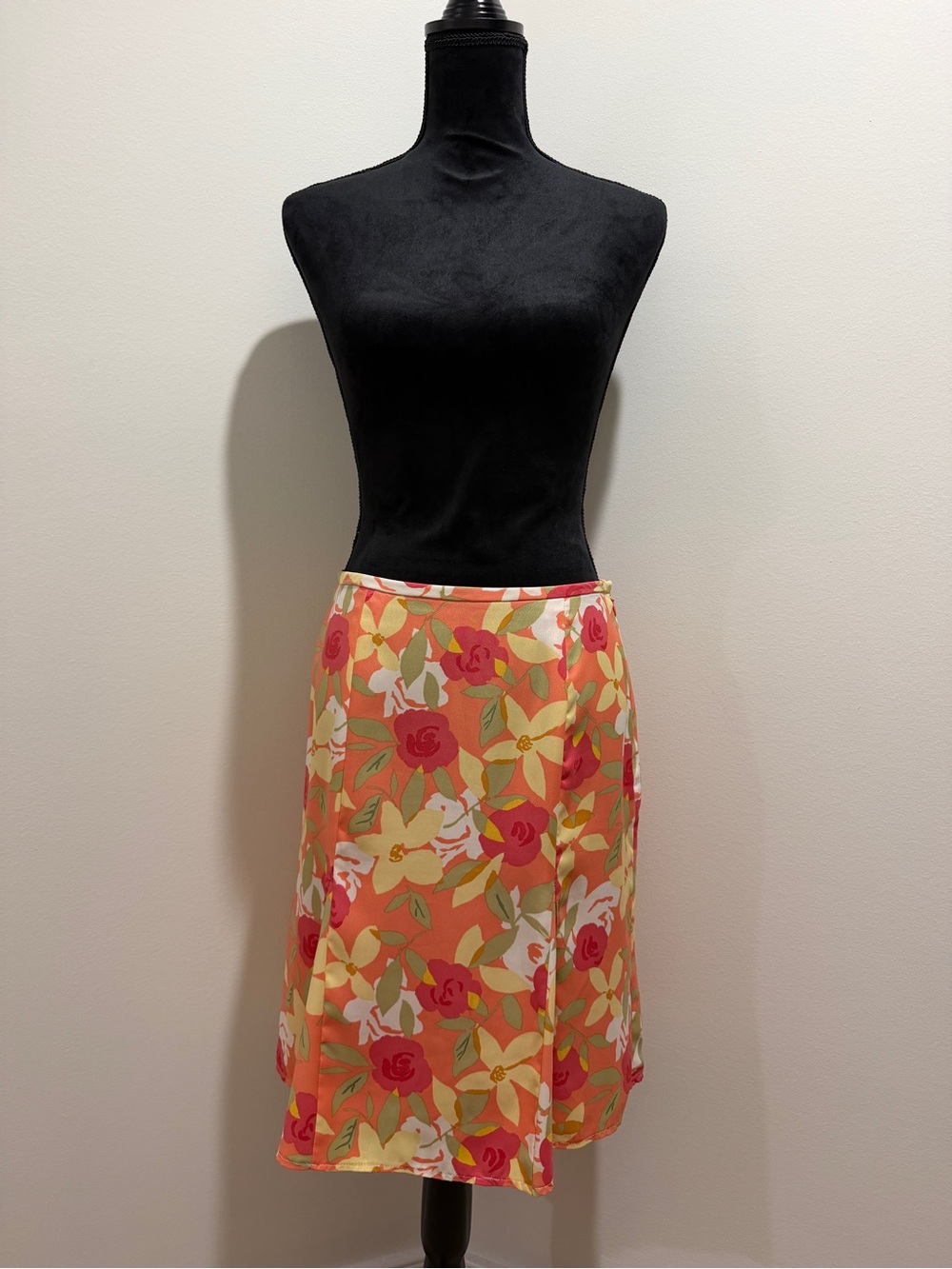 Vintage Kasper Sportswear Floral Midi Skirt Size 6 Orange Pink